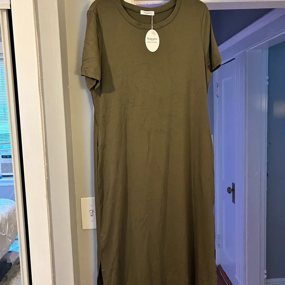 NWT Olive Green Midi Dress - Picture 6 of 12